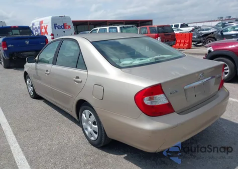 2003 Toyota Camry Le/Xle/Se z USA, uszkodzony, nr VIN 4T1BE32K13U243738